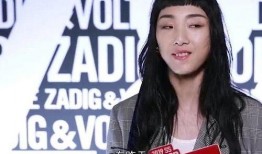 最新娱乐圈爆料轰动一时,神秘事件引发热议，明星命运再掀波澜！